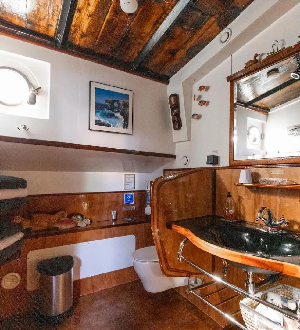 Hotel Anna Houseboat à Amsterdam Bateau-hôtel