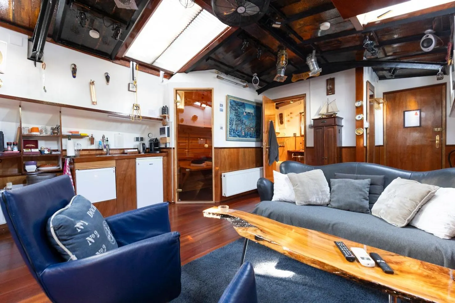 Anna Houseboat Hotell Amsterdam Nederländerna